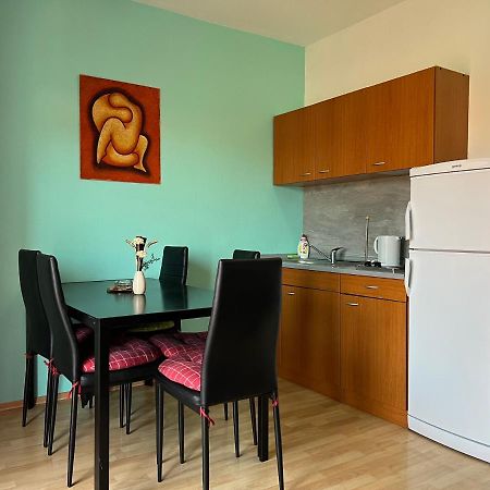 Apartmani Kacola Tučepi Exterior foto